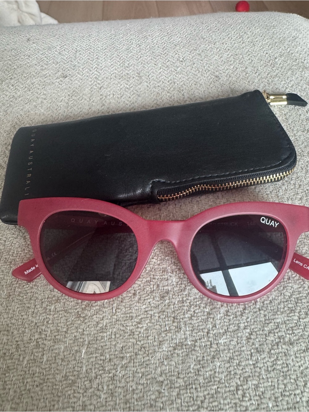Quay Australia - starstruck red sunglasses